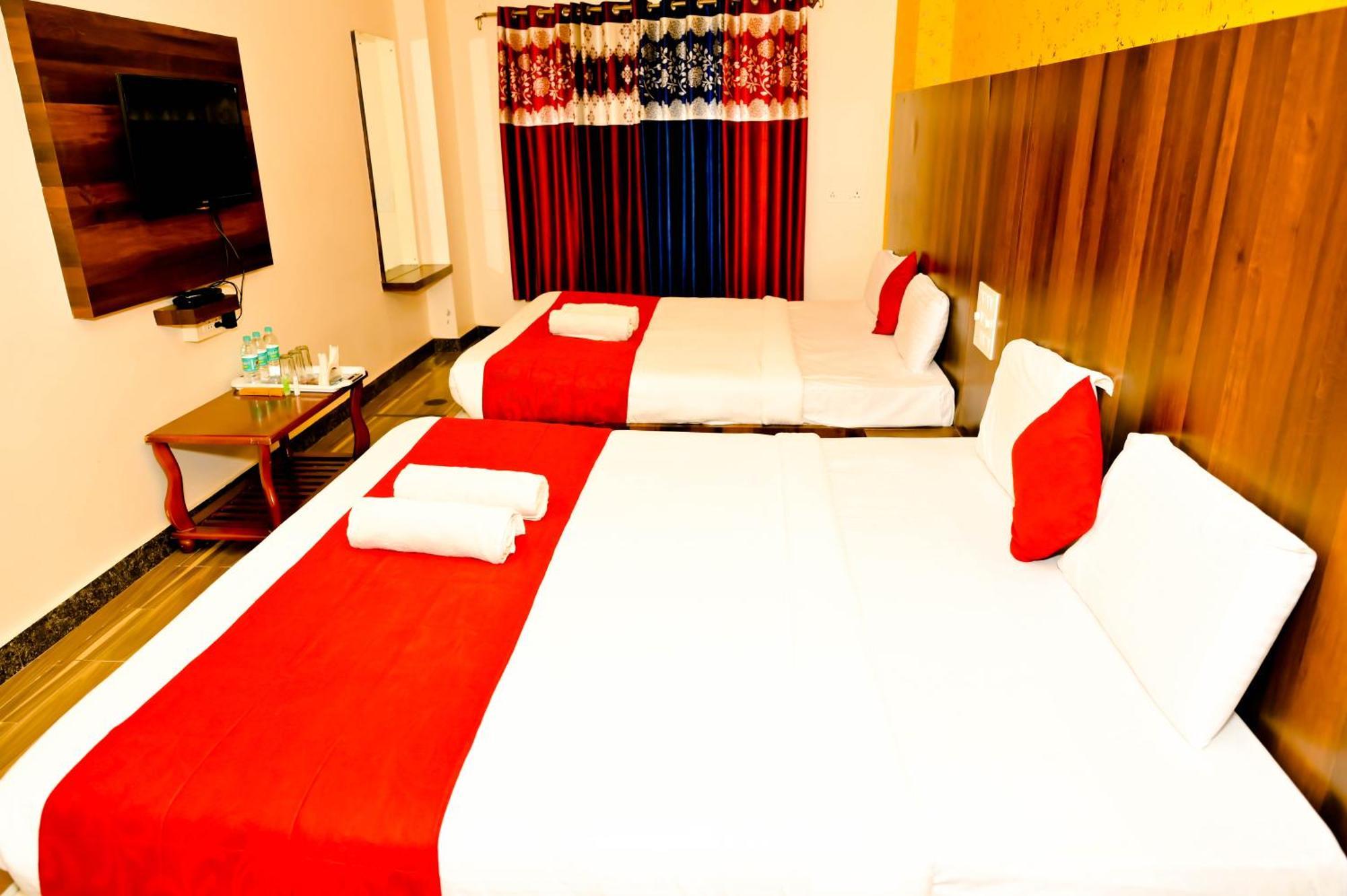 Townhouse Mk Hotel Chikmagalūr Kültér fotó