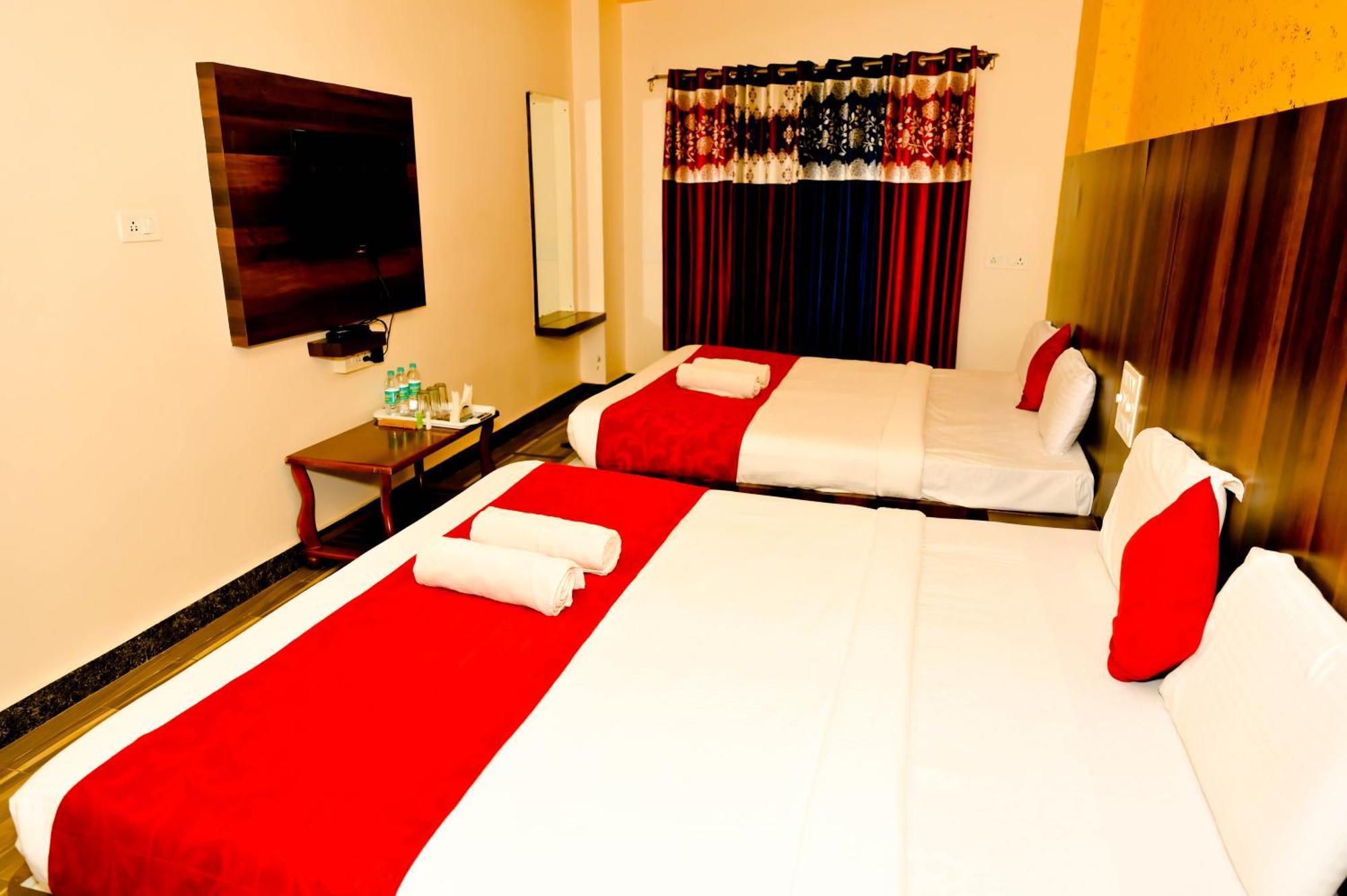 Townhouse Mk Hotel Chikmagalūr Kültér fotó