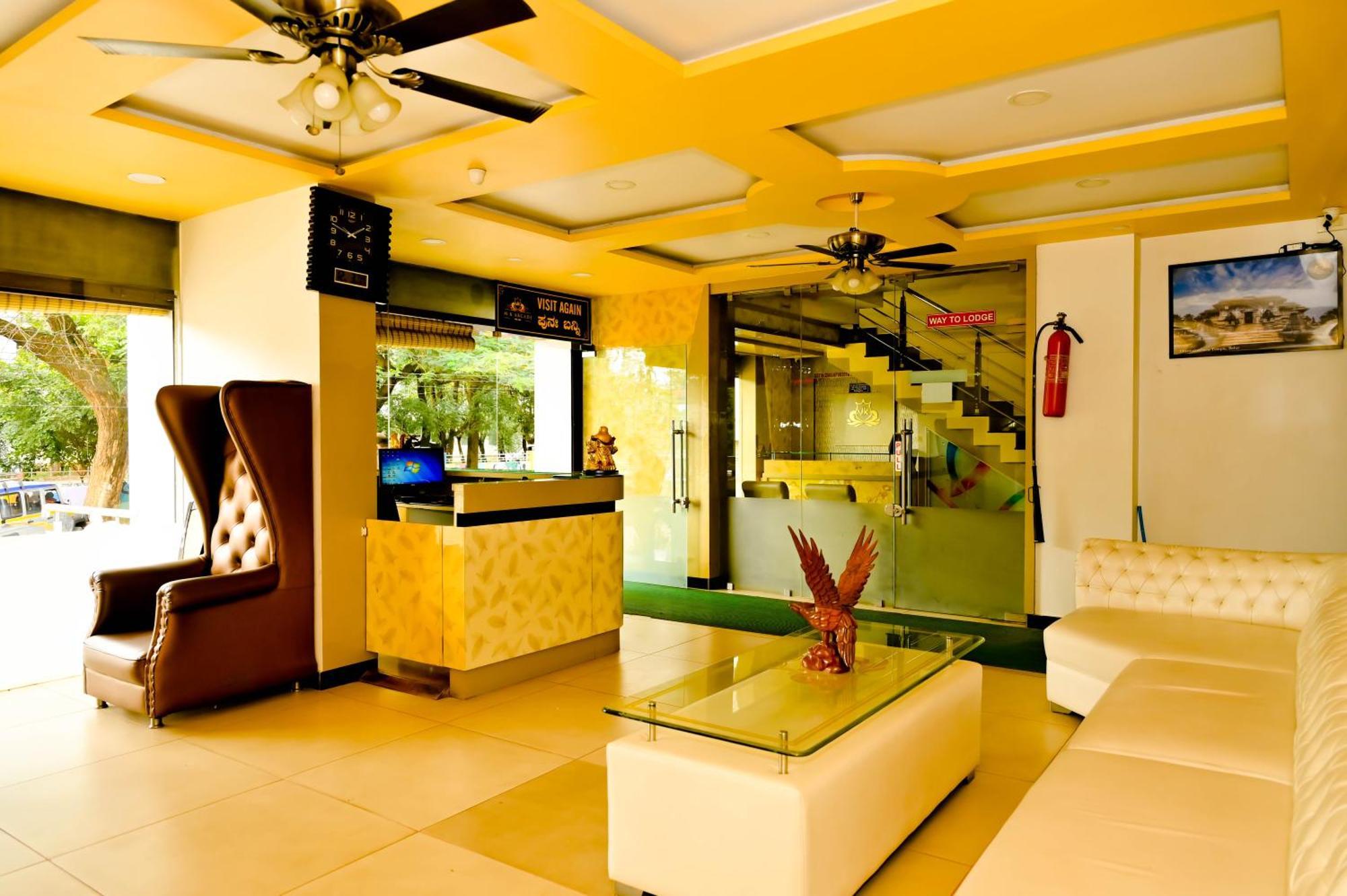 Townhouse Mk Hotel Chikmagalūr Kültér fotó