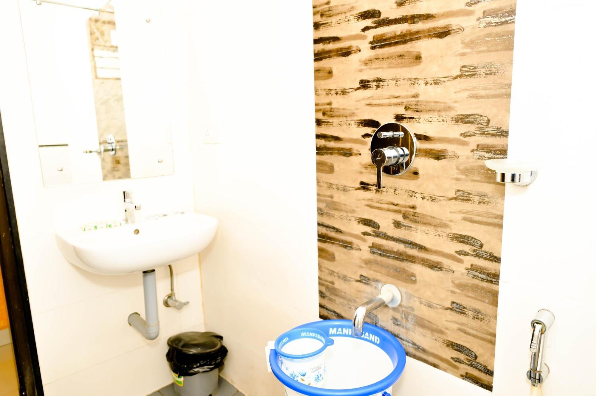 Townhouse Mk Hotel Chikmagalūr Kültér fotó