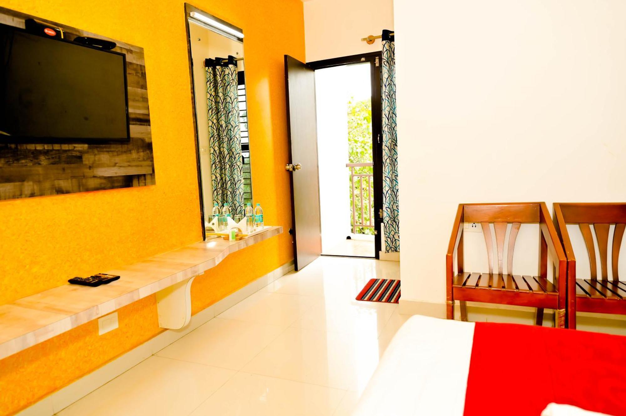 Townhouse Mk Hotel Chikmagalūr Kültér fotó